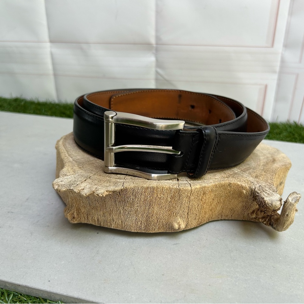 MAGNANNI Men's Black Leather Belt size 42 preowned